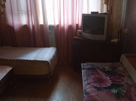 ул. Ефремова, 32