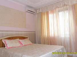 просп. Античный, 12