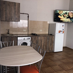 г Севастополь, ул Хрусталева, д 90в 