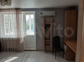 Севастополь, пр-т Героев Сталинграда, 21